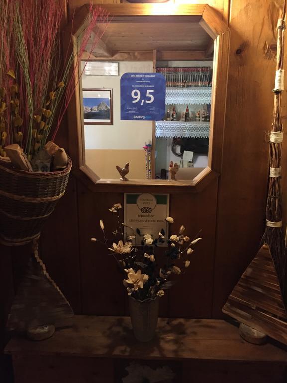 Hotel Meuble Gorret Breuil-Cervinia Εξωτερικό φωτογραφία
