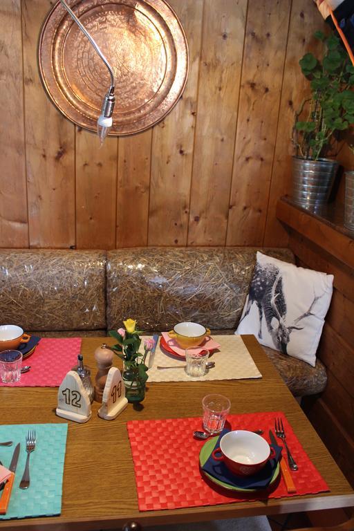 Hotel Meuble Gorret Breuil-Cervinia Εξωτερικό φωτογραφία